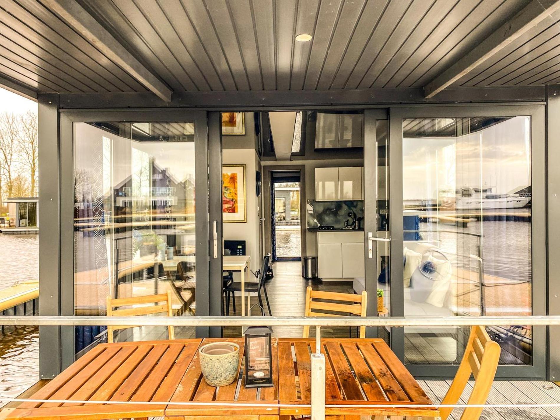 Houseboat Blue Sneekermeer Offingawier Екстериор снимка
